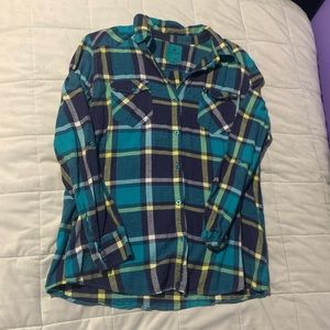 ⭐️ 3/$10 ⭐️ Nollie Flannel Button Down Shirt